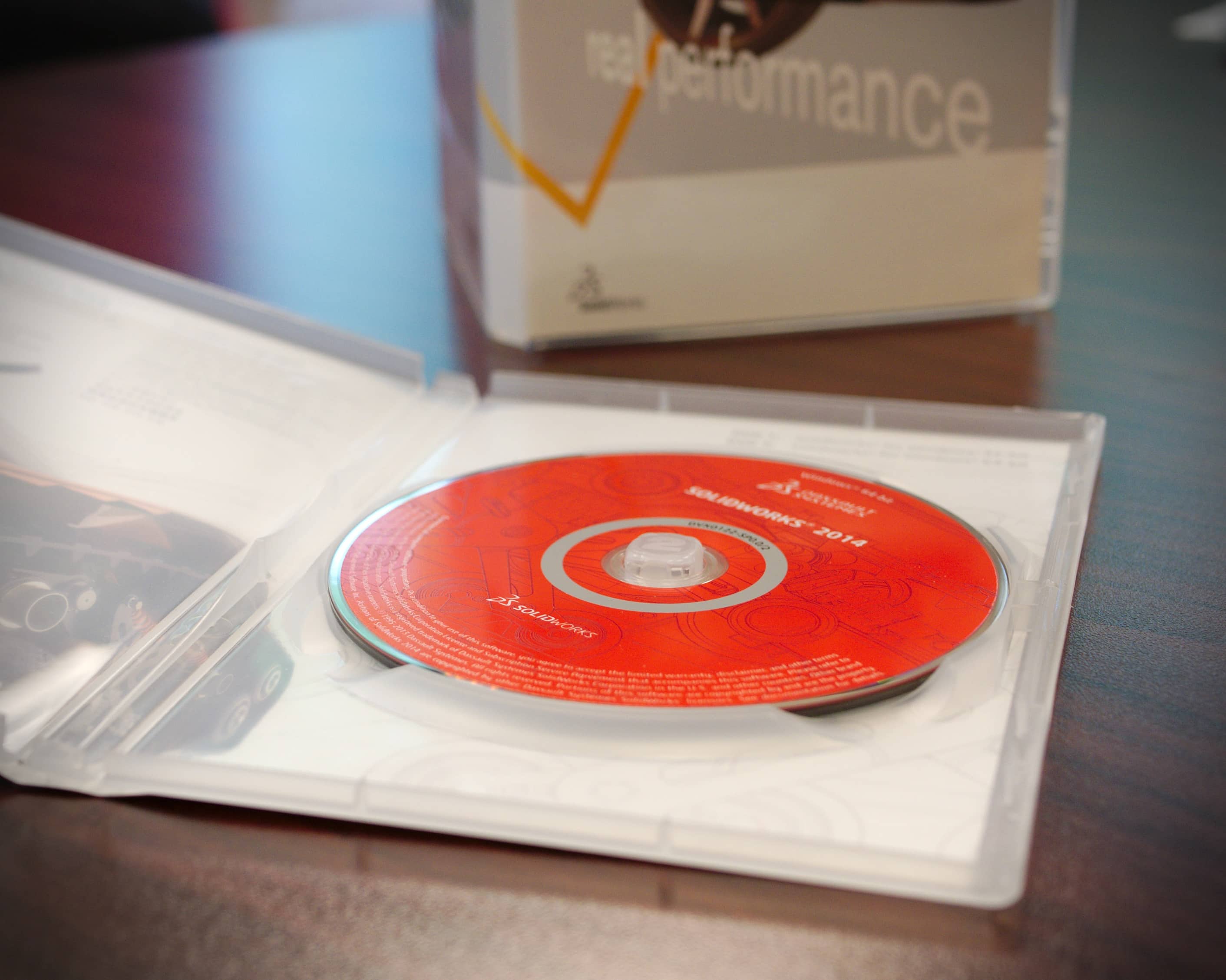 , SOLIDWORKS Installation DVDs &#8211; Who uses them?